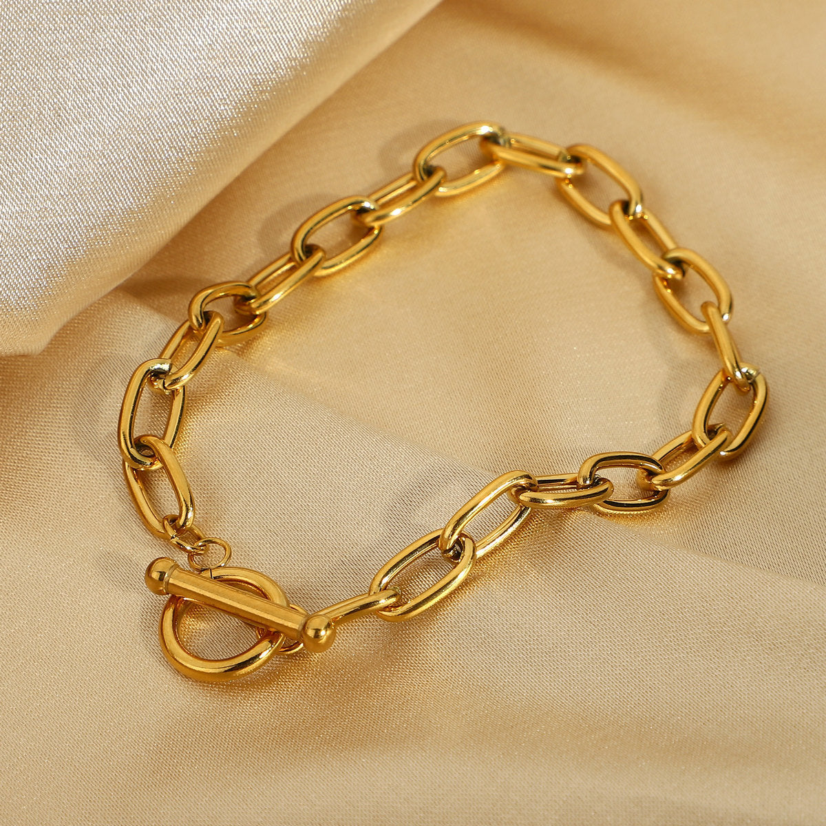 OT Ring Gold Plated Stainless Steel Oval Bracelet for Women