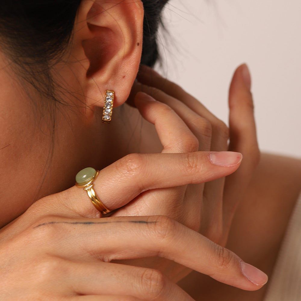 18k Gold Earrings – Elegant Luxury Jewelry for Everyday Style