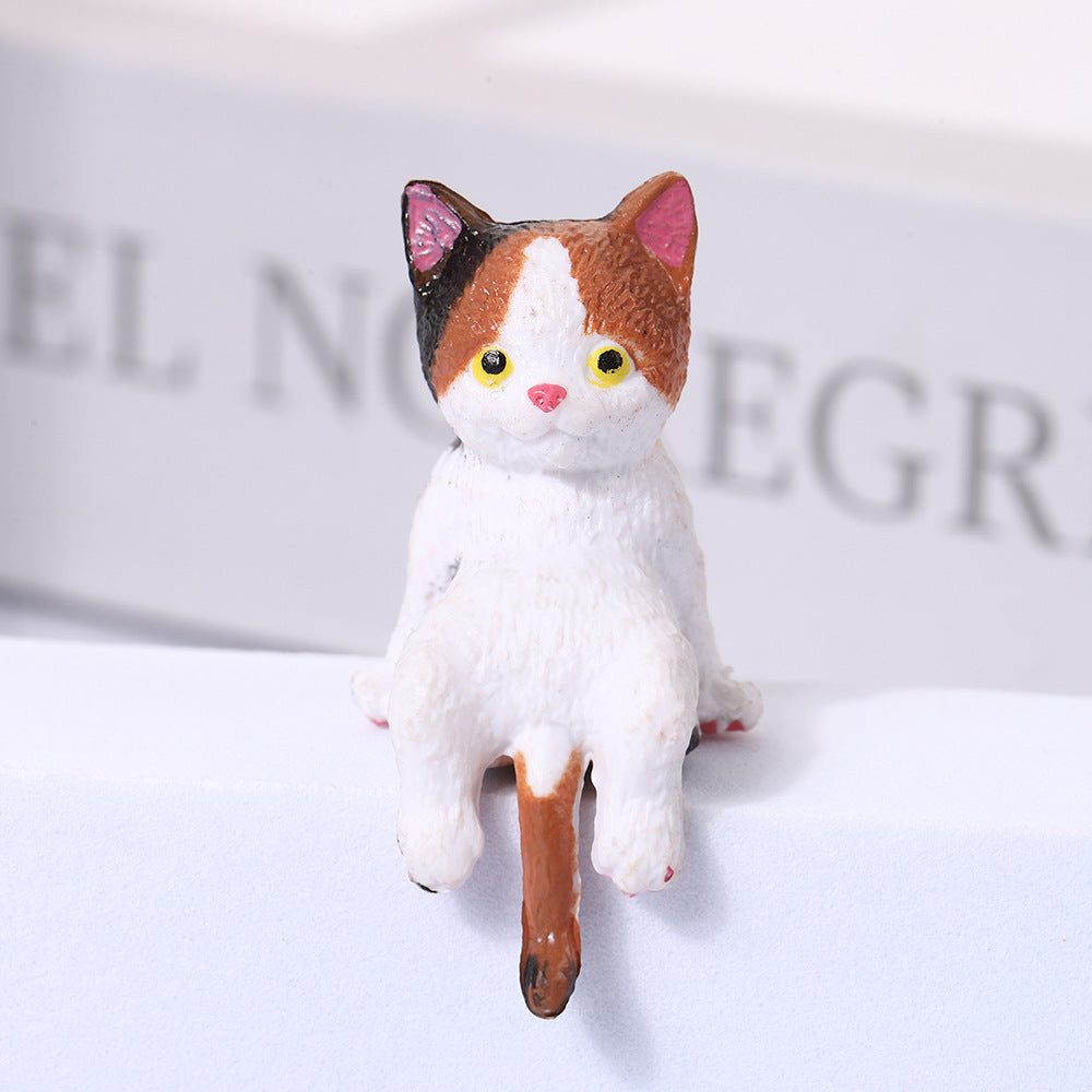 Cute Cat Figurine Mini Desk & Car Console Decoration