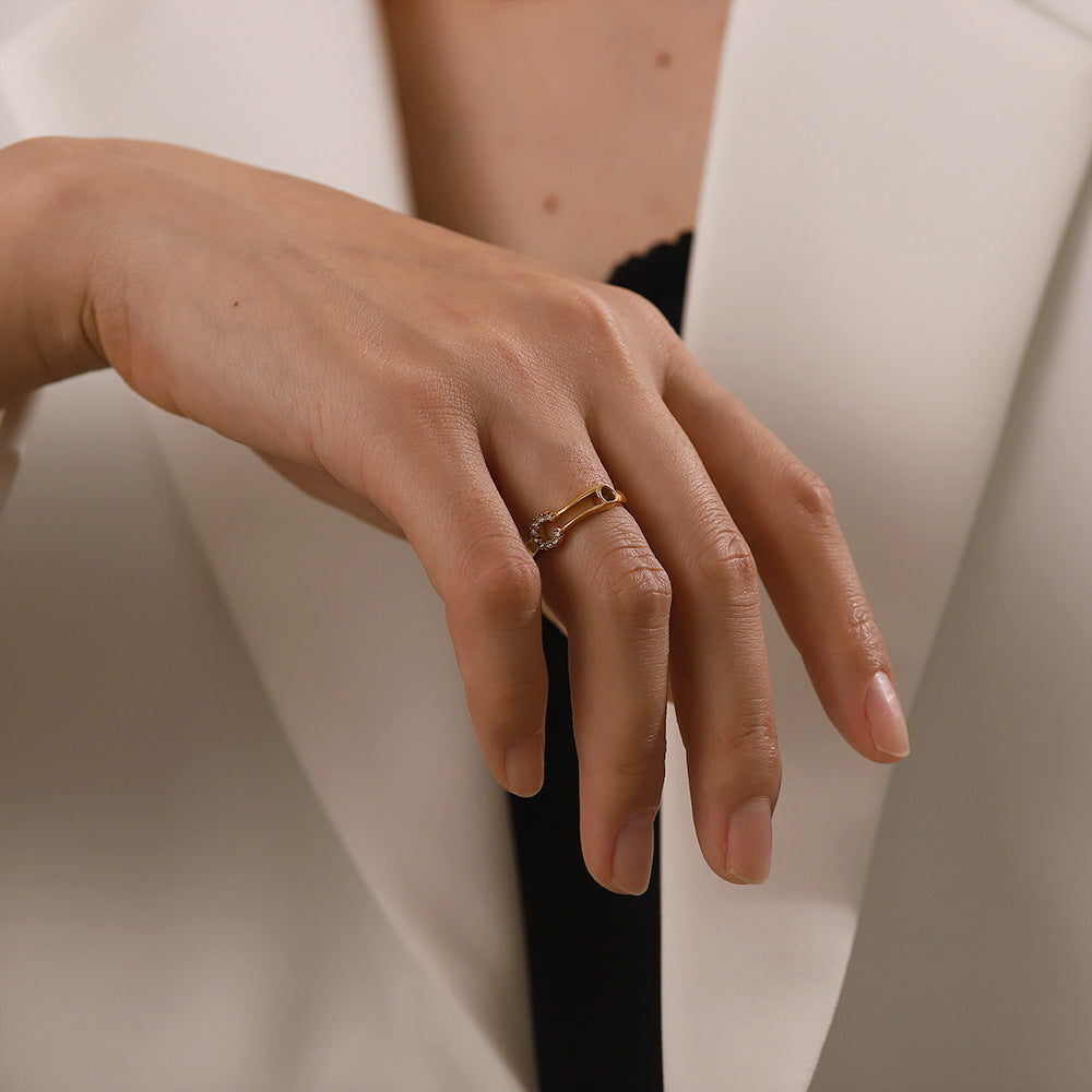 18K Gold Plated White Diamond Paper Clip Ring for Women